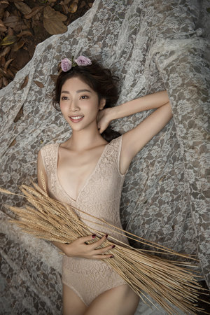 亞洲81久久久久久久久久久精品