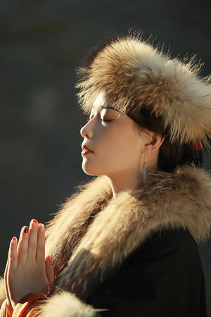 無碼人妻精品一區二區蜜桃老年人