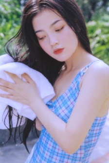 俄羅斯姑娘免費看高清電視劇