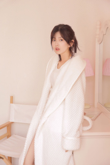 轉生貴族靠著鑒定技能一飛沖天