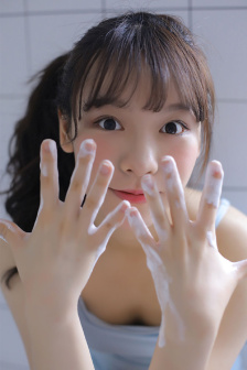 她在丈夫面前被耍了電影在線觀看