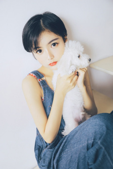 楊超越發言痛哭