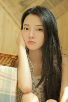 公交車揉捏大乳呻吟喘嬌GIF