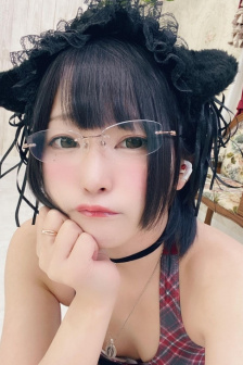 女帝夾玉器上早朝筆趣閣