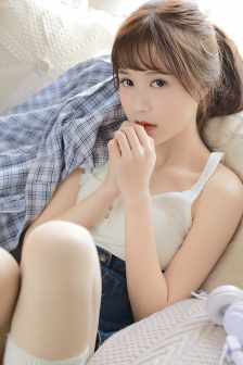 112名學生抽簽入住77張床位