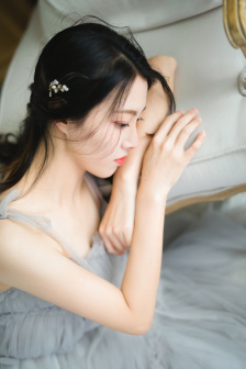 摸著大扔頭視頻