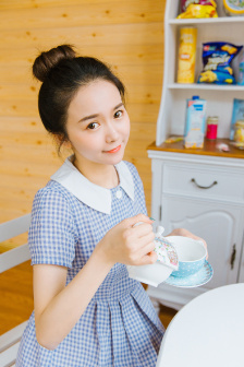 裙子里面是野獸動畫