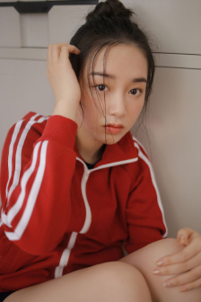 老趙抱著兒媳做飯小說