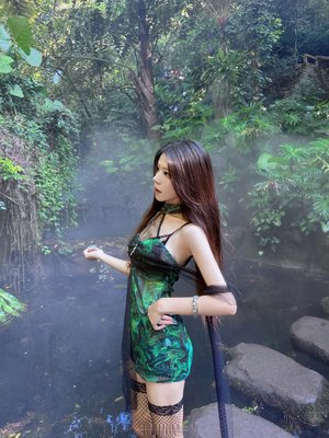 《纏繞的夜晚》免費觀看