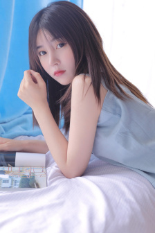 小男孩與媽媽小馬拉大車