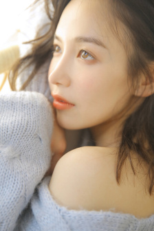 爸爸經常出差媽媽給我生孩子