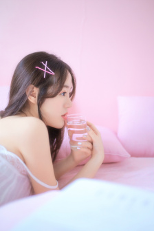 國產精品久久久久久精品沁