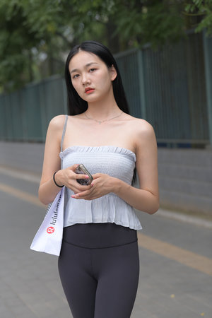 《落魄貴族琉璃川》免費觀看全集