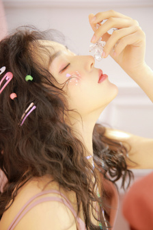 女人與拘做受A級毛片小說