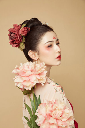 韓劇年輕的母親