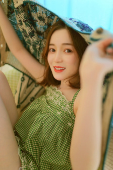 《愛上我的男性摯友》全集免費看